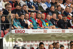 31.05.2026, Fussball Freundschafts-Länderspiele 3.Spieltag, Deutschland - Finnland, in der Mewa-Arena Mainz, Torwart Manuel Neuer (mitte, Deutschland) als Zuschauer in der Reihe des Staff und Teams.