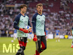 31.05.2026, Fussball Freundschafts-Länderspiele 3.Spieltag, Deutschland - Finnland, in der Mewa-Arena Mainz, v.li: Torwart Jonas Urbig (GER) Torwart Alexander Nübel (Deutschland) 