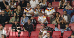 31.05.2026, Fussball Freundschafts-Länderspiele 3.Spieltag, Deutschland - Finnland, in der Mewa-Arena Mainz, links aussen: Frau Tanja von Deniz Undav (Deutschland) auf der Tribüne mit Familie von Deniz Undav (Deutschland), oben links: Nele Amiri, Ehefrau von Nadiem Amiri, re unten: Sabrina Schlotterbeck, Frau von Nico Schlotterbeck (Deutschland) mit Sohn  (ACHTUNG SPERRE: DIESES BILD NUR FÜR AGENTUR-INTERNE ZWECKE, KEINE VERÖFFENTLICHUNG IN MEDIEN OHNE GENEHMIGUNG!)
