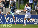 01.06.2026, Fussball, DFB-Nationalmannschaft Deutschland, letztes Training vor Abreise nach USA zur WM 2026, am DFB-Campus in Frankfurt am Main.     v.l. Leroy Sane (Deutschland) gegen Oiva Jukkola (Finnland) 