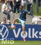 01.06.2026, Fussball, DFB-Nationalmannschaft Deutschland, letztes Training vor Abreise nach USA zur WM 2026, am DFB-Campus in Frankfurt am Main. Testspiel Deutschland - Finnland, Leroy Sane (Deutschland) am Ball 