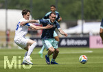 01.06.2026, Fussball, DFB-Nationalmannschaft Deutschland, letztes Training vor Abreise nach USA zur WM 2026, am DFB-Campus in Frankfurt am Main. Testspiel Deutschland - Finnland, v.li: Casper Terho (Finnland) gegen David Raum (Deutschland) 