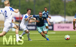 01.06.2026, Fussball, DFB-Nationalmannschaft Deutschland, letztes Training vor Abreise nach USA zur WM 2026, am DFB-Campus in Frankfurt am Main. Testspiel Deutschland - Finnland, v.li: Casper Terho (Finnland) gegen David Raum (Deutschland) 
