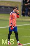 01.06.2026, Fussball, DFB-Nationalmannschaft Deutschland, letztes Training vor Abreise nach USA zur WM 2026, am DFB-Campus in Frankfurt am Main. Testspiel Deutschland - Finnland,  Torwart Jonas Urbig (Deutschland) mit Rückennummer 1  
