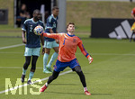 01.06.2026, Fussball, DFB-Nationalmannschaft Deutschland, letztes Training vor Abreise nach USA zur WM 2026, am DFB-Campus in Frankfurt am Main. Testspiel Deutschland - Finnland,  Torwart Jonas Urbig (Deutschland) 