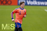 01.06.2026, Fussball, DFB-Nationalmannschaft Deutschland, letztes Training vor Abreise nach USA zur WM 2026, am DFB-Campus in Frankfurt am Main. Torwart Jonas Urbig (Deutschland) trainiert mit Trikot-Nummer 1