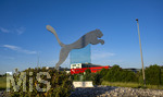 12.06.2026, Herzogenaurach in Bayern. Headquarter der Sportartikelfirma Puma SE am Unternehmenssitz in Herzogenaurach. An der Strasse auf dem Kreisverkehr steht der springende Puma, das Logo und Wahrzeichen der börsennotierten Weltfirma.