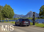 17.06.2026, am Hopfensee bei Füssen im Allgäu, an der Promenadenstrasse steht neuerdings eine Blitzersäule zur Tempoüberwachung der Autos. Einer der am schönsten gelegenen Blitzer in Deutschland. Auf der Strasse gilt Höchst-Geschwindigkeit 30 kmh.