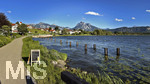 17.06.2026, am Hopfensee bei Füssen im Allgäu, große Baustelle an der Seepromendae, für Radler wird ein Fahrradweg direkt auf Stelzen in den See ans Ufer gebaut.