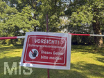 22.06.2026, Warnschild vor Eichenprozessionsspinner bei Bad Wörishofen, Ort: Wassertretanlage beim Kurpark an der Strasse nach Schöneschach.