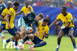 25.06.2026, Fussball Weltmeisterschaft 2026 in den USA, 3.Spieltag Gruppe E, Ecuador - Deutschland, im MetLife Stadium (New York/New Jersey, East Rutherford), von links:  Florian Wirtz (Deutschland), Piero Hincapie (Equador), Willian Pacho (Equador), 