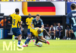 25.06.2026, Fussball Weltmeisterschaft 2026 in den USA, 3.Spieltag Gruppe E, Ecuador - Deutschland, im MetLife Stadium (New York/New Jersey, East Rutherford), Moises CAICEDO (Equador) gegen Florian Wirtz (hi, Deutschland) 