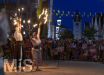 26.06.2026,  Frundsbergfest Mindelheim 2026, ein bekanntes Historisches-Fest im Unterallgäu mit tausenden Mitwirkenden. Die Kreisstadt Mindelheim kehrt für eine Woche ins Mittelalter zurück und feiert ihre historische Geschichte. Am ersten Freitag ist Stimmungsvolles Altstadtfest und Lagerleben in den Gassen und Strassen der Innenstadt angesagt. Feuershow am Marienplatz. 