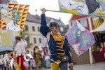 27.06.2026,  Frundsbergfest Mindelheim 2026, ein bekanntes Historisches-Fest im Unterallgäu mit tausenden Mitwirkenden. Die Kreisstadt Mindelheim kehrt für eine Woche ins Mittelalter zurück und feiert ihre historische Geschichte. Stimmungsvolles Altstadtfest und Lagerleben in den Gassen und Strassen. Fahnenschwinger Sbandieratori Sansepolcro, aus Italien am Marienplatz
