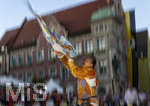27.06.2026,  Frundsbergfest Mindelheim 2026, ein bekanntes Historisches-Fest im Unterallgäu mit tausenden Mitwirkenden. Die Kreisstadt Mindelheim kehrt für eine Woche ins Mittelalter zurück und feiert ihre historische Geschichte. Stimmungsvolles Altstadtfest und Lagerleben in den Gassen und Strassen. Fahnenschwinger Sbandieratori Sansepolcro, aus Italien am Marienplatz