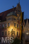 27.06.2026,  Frundsbergfest Mindelheim 2026, ein bekanntes Historisches-Fest im Unterallgäu mit tausenden Mitwirkenden. Die Kreisstadt Mindelheim kehrt für eine Woche ins Mittelalter zurück und feiert ihre historische Geschichte. Stimmungsvolles Altstadtfest und Lagerleben in den Gassen und Strassen. Die Maximilianstrasse ist belebt und stimmungsvoll beleuchtet, hier das Rathaus mit der Frundsberg-Statue