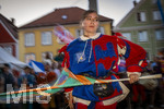 27.06.2026,  Frundsbergfest Mindelheim 2026, ein bekanntes Historisches-Fest im Unterallgäu mit tausenden Mitwirkenden. Die Kreisstadt Mindelheim kehrt für eine Woche ins Mittelalter zurück und feiert ihre historische Geschichte. Stimmungsvolles Altstadtfest und Lagerleben in den Gassen und Strassen. Fahnenschwinger Sbandieratori Sansepolcro, aus Italien am Marienplatz