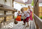 28.06.2026,  Frundsbergfest Mindelheim 2026, ein bekanntes Historisches-Fest im Unterallgäu mit tausenden Mitwirkenden. Die Kreisstadt Mindelheim kehrt für eine Woche ins Mittelalter zurück und feiert ihre historische Geschichte. Am heutigen Sonntag zieht sich der Historische Festzug durch die geschmückte Altstatdt.