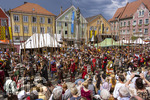 28.06.2026,  Frundsbergfest Mindelheim 2026, ein bekanntes Historisches-Fest im Unterallgäu mit tausenden Mitwirkenden. Die Kreisstadt Mindelheim kehrt für eine Woche ins Mittelalter zurück und feiert ihre historische Geschichte. Am heutigen Sonntag zieht sich der Historische Festzug durch die geschmückte Altstatdt. Am Ende der Gewalthaufen.
