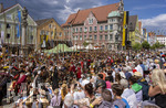 28.06.2026,  Frundsbergfest Mindelheim 2026, ein bekanntes Historisches-Fest im Unterallgäu mit tausenden Mitwirkenden. Die Kreisstadt Mindelheim kehrt für eine Woche ins Mittelalter zurück und feiert ihre historische Geschichte. Am heutigen Sonntag zieht sich der Historische Festzug durch die geschmückte Altstatdt. Am Ende der Gewalthaufen.