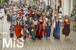 28.06.2026,  Frundsbergfest Mindelheim 2026, ein bekanntes Historisches-Fest im Unterallgäu mit tausenden Mitwirkenden. Die Kreisstadt Mindelheim kehrt für eine Woche ins Mittelalter zurück und feiert ihre historische Geschichte. Am heutigen Sonntag zieht sich der Historische Festzug durch die geschmückte Altstatdt. 