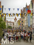 28.06.2026,  Frundsbergfest Mindelheim 2026, ein bekanntes Historisches-Fest im Unterallgäu mit tausenden Mitwirkenden. Die Kreisstadt Mindelheim kehrt für eine Woche ins Mittelalter zurück und feiert ihre historische Geschichte. Am heutigen Sonntag zieht sich der Historische Festzug durch die geschmückte Altstatdt. 