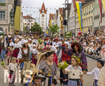 28.06.2026,  Frundsbergfest Mindelheim 2026, ein bekanntes Historisches-Fest im Unterallgäu mit tausenden Mitwirkenden. Die Kreisstadt Mindelheim kehrt für eine Woche ins Mittelalter zurück und feiert ihre historische Geschichte. Am heutigen Sonntag zieht sich der Historische Festzug durch die geschmückte Altstatdt. 