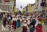 28.06.2026,  Frundsbergfest Mindelheim 2026, ein bekanntes Historisches-Fest im Unterallgäu mit tausenden Mitwirkenden. Die Kreisstadt Mindelheim kehrt für eine Woche ins Mittelalter zurück und feiert ihre historische Geschichte. Am heutigen Sonntag zieht sich der Historische Festzug durch die geschmückte Altstatdt. 