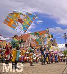28.06.2026,  Frundsbergfest Mindelheim 2026, ein bekanntes Historisches-Fest im Unterallgäu mit tausenden Mitwirkenden. Die Kreisstadt Mindelheim kehrt für eine Woche ins Mittelalter zurück und feiert ihre historische Geschichte. Am heutigen Sonntag zieht sich der Historische Festzug durch die geschmückte Altstatdt. 