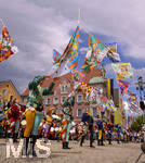 28.06.2026,  Frundsbergfest Mindelheim 2026, ein bekanntes Historisches-Fest im Unterallgäu mit tausenden Mitwirkenden. Die Kreisstadt Mindelheim kehrt für eine Woche ins Mittelalter zurück und feiert ihre historische Geschichte. Am heutigen Sonntag zieht sich der Historische Festzug durch die geschmückte Altstatdt. 