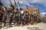 28.06.2026,  Frundsbergfest Mindelheim 2026, ein bekanntes Historisches-Fest im Unterallgäu mit tausenden Mitwirkenden. Die Kreisstadt Mindelheim kehrt für eine Woche ins Mittelalter zurück und feiert ihre historische Geschichte. Am heutigen Sonntag zieht sich der Historische Festzug durch die geschmückte Altstatdt. 