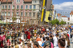 28.06.2026,  Frundsbergfest Mindelheim 2026, ein bekanntes Historisches-Fest im Unterallgäu mit tausenden Mitwirkenden. Die Kreisstadt Mindelheim kehrt für eine Woche ins Mittelalter zurück und feiert ihre historische Geschichte. Am heutigen Sonntag zieht sich der Historische Festzug durch die geschmückte Altstatdt. 
