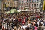 28.06.2026,  Frundsbergfest Mindelheim 2026, ein bekanntes Historisches-Fest im Unterallgäu mit tausenden Mitwirkenden. Die Kreisstadt Mindelheim kehrt für eine Woche ins Mittelalter zurück und feiert ihre historische Geschichte. Am heutigen Sonntag zieht sich der Historische Festzug durch die geschmückte Altstatdt. 