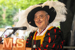28.06.2026,  Frundsbergfest Mindelheim 2026, ein bekanntes Historisches-Fest im Unterallgäu mit tausenden Mitwirkenden. Die Kreisstadt Mindelheim kehrt für eine Woche ins Mittelalter zurück und feiert ihre historische Geschichte. Am heutigen Sonntag zieht sich der Historische Festzug durch die geschmückte Altstatdt.  Umzug-Moderator und Kreisheimatpfleger Markus Fischer (Mindelheim).