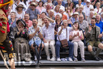 28.06.2026,  Frundsbergfest Mindelheim 2026, ein bekanntes Historisches-Fest im Unterallgäu mit tausenden Mitwirkenden. Die Kreisstadt Mindelheim kehrt für eine Woche ins Mittelalter zurück und feiert ihre historische Geschichte. Am heutigen Sonntag zieht sich der Historische Festzug durch die geschmückte Altstatdt. Ehrengäste an der Tribüne,   Peter Wachler (MdL), Stefan Winter (Ex-Bürgermeister Mindelheim).