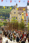 28.06.2026,  Frundsbergfest Mindelheim 2026, ein bekanntes Historisches-Fest im Unterallgäu mit tausenden Mitwirkenden. Die Kreisstadt Mindelheim kehrt für eine Woche ins Mittelalter zurück und feiert ihre historische Geschichte. Am heutigen Sonntag zieht sich der Historische Festzug durch die geschmückte Altstatdt.  