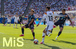29.06.2026, Fussball Weltmeisterschaft 2026 in den USA, Sechzehntelfinale, Deutschland - Paraguay, im Gillette Stadium (Boston (Foxborough)), v.li: Matias Galarza (Paraguay) gegen Leroy Sane (Deutschland) 


