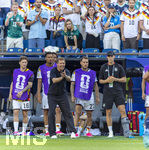 29.06.2026, Fussball Weltmeisterschaft 2026 in den USA, Sechzehntelfinale, Deutschland - Paraguay, im Gillette Stadium (Boston (Foxborough)), Bundestrainer Julian Nagelsmann (mitte, Deutschland) am Spielfeldrand in Rage. Mit Angelo Stiller (Deutschland), David Raum (Deutschland), Nico Schlotterbeck (Deutschland) 

