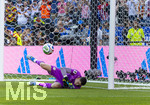 29.06.2026, Fussball Weltmeisterschaft 2026 in den USA, Sechzehntelfinale, Deutschland - Paraguay, im Gillette Stadium (Boston (Foxborough)), Elfmeterschiessen nach Verlängerung,  Torwart Orlando Gill  (Paraguay) am Boden 


