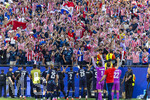 29.06.2026, Fussball Weltmeisterschaft 2026 in den USA, Sechzehntelfinale, Deutschland - Paraguay, im Gillette Stadium (Boston (Foxborough)), Jubel der Fans aus Paraguay 


