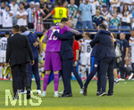 29.06.2026, Fussball Weltmeisterschaft 2026 in den USA, Sechzehntelfinale, Deutschland - Paraguay, im Gillette Stadium (Boston (Foxborough)),  Torwart Orlando Gill  (Paraguay) umarmt seinen Trainer Gustavo Alfaro  (Paraguay)



