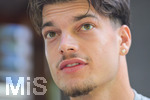 02.07.2026, Bad Wörishofen, Deutschland. Der FC Vaduz absolviert am vierten und vorletzten Tag seines Sommertrainingslagers Medientermine im Parkhotel Bad Wörishofen. Spieler, Trainer und insbesondere die Neuzugänge stehen für Interviews und Gespräche im Rahmen der Vorbereitung auf die Saison 2026/2027 der Swiss Football League (SFL) zur Verfügung. Mattia Diego Walker (FC Vaduz)