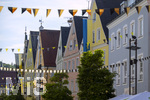 03.07.2026,  Frundsbergfest Mindelheim 2026, Historisches-Fest im Unterallgäu mit tausenden Mitwirkenden. Die Kreisstadt Mindelheim kehrt für eine Woche ins Mittelalter zurück um ihre historische Geschichte zu feiern. Hausfassaden in der Maximilianstrasse 