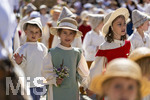 04.07.2026,  Frundsbergfest Mindelheim 2026, Historisches-Fest im Unterallgäu mit tausenden Mitwirkenden. Die Kreisstadt Mindelheim kehrt für eine Woche ins Mittelalter zurück und feiert ihre historische Geschichte. Einzug der Bauern zum Bauernmarkt 