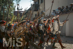 04.07.2026,  Frundsbergfest Mindelheim 2026, Historisches-Fest im Unterallgäu mit tausenden Mitwirkenden. Die Kreisstadt Mindelheim kehrt für eine Woche ins Mittelalter zurück und feiert ihre historische Geschichte.  Schauspiel MEHR SOLD MUSS HER am Stadtgraben, Landknechte stürmen die Mauern der Stadt. 