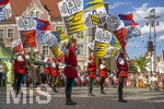04.07.2026,  Frundsbergfest Mindelheim 2026, Historisches-Fest im Unterallgäu mit tausenden Mitwirkenden. Die Kreisstadt Mindelheim kehrt für eine Woche ins Mittelalter zurück und feiert ihre historische Geschichte. Fahnenschwinger Mindelheim
