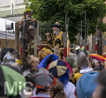 04.07.2026,  Frundsbergfest Mindelheim 2026, Historisches-Fest im Unterallgäu mit tausenden Mitwirkenden. Die Kreisstadt Mindelheim kehrt für eine Woche ins Mittelalter zurück und feiert ihre historische Geschichte. Malefizer Gefangen in der Stadtwache