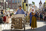 04.07.2026,  Frundsbergfest Mindelheim 2026, Historisches-Fest im Unterallgäu mit tausenden Mitwirkenden. Die Kreisstadt Mindelheim kehrt für eine Woche ins Mittelalter zurück und feiert ihre historische Geschichte. Einzug der Bauern zum Bauernmarkt.