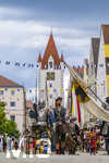 05.07.2026,  Frundsbergfest Mindelheim 2026, Historisches-Fest im Unterallgäu mit tausenden Mitwirkenden. Die Kreisstadt Mindelheim kehrt für eine Woche ins Mittelalter zurück um ihre historische Geschichte zu feiern. Historischer Festzug am Sonntag 5.7.2026 durch die Maximilianstrasse,  