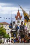 05.07.2026,  Frundsbergfest Mindelheim 2026, Historisches-Fest im Unterallgäu mit tausenden Mitwirkenden. Die Kreisstadt Mindelheim kehrt für eine Woche ins Mittelalter zurück um ihre historische Geschichte zu feiern. Historischer Festzug am Sonntag 5.7.2026 durch die Maximilianstrasse,  